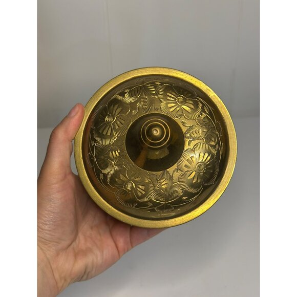 VTG Etched Brass Pedestal Lidded Jar – Engraved Decorative Bowl Container 6.75" - Picture 4 of 8